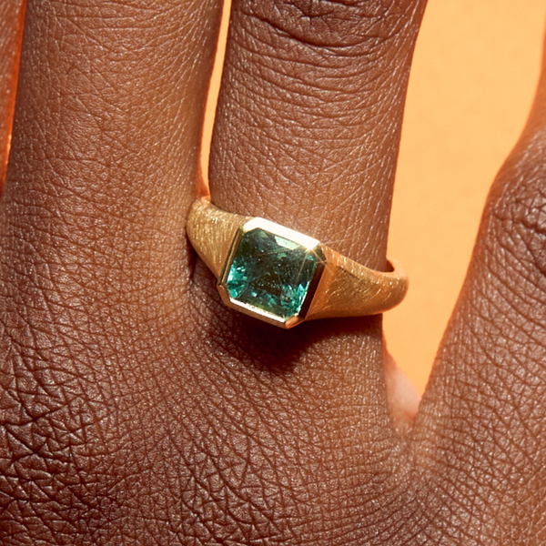 Nico Ring with 1.51ct Zambian Emerald - 18ct Gold