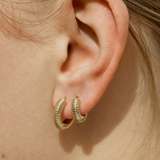 Morphi Huggie Medium