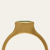 Coco with Oval Zambian Emerald