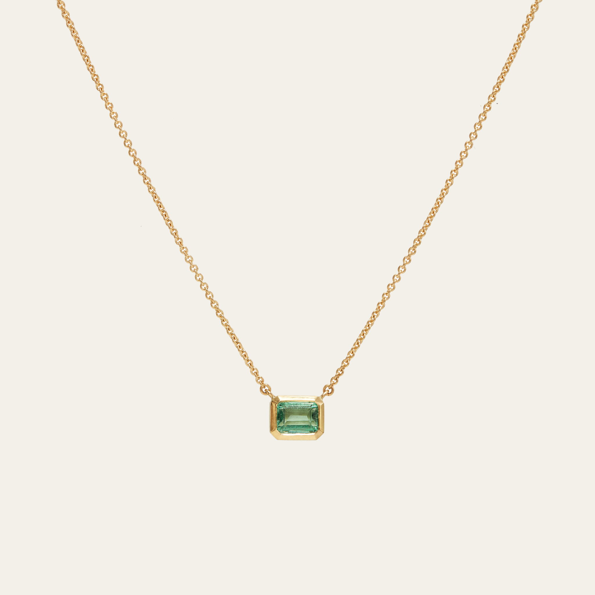 Baguette emerald outlet necklace