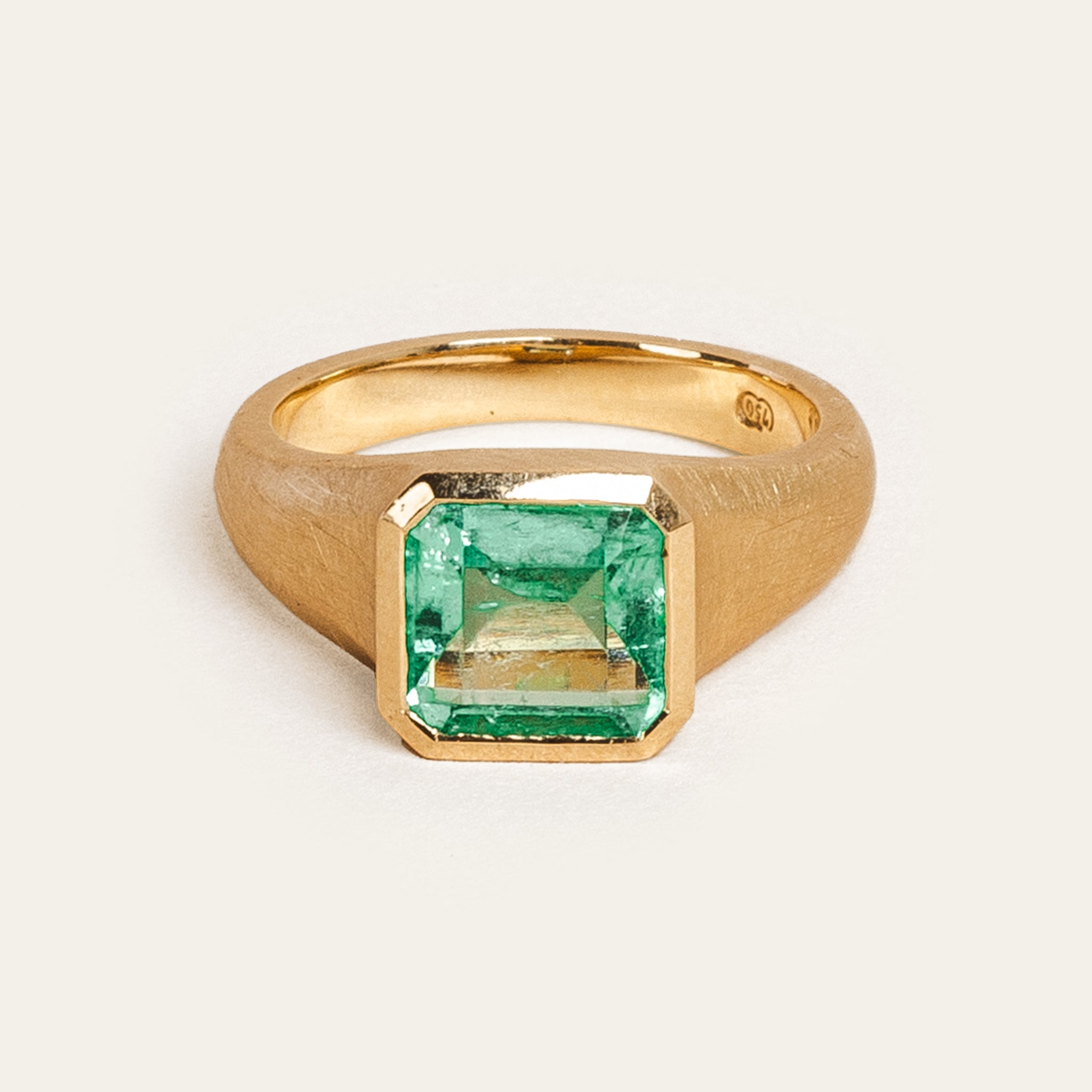 Colombian emerald sales rings australia