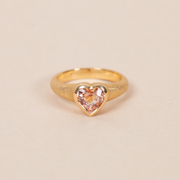 Heart Shape Nico Ring with Peach Sapphire - 18ct Gold