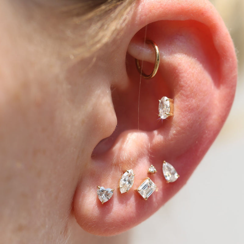 Big Pear Lab Diamond Stud