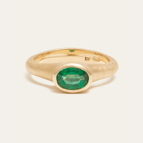 Coco Ring with Oval Emerald - 18ct Gold