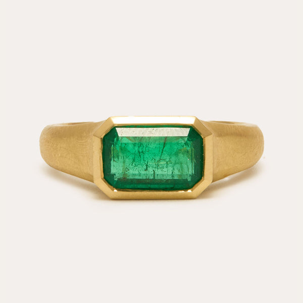 Nico Ring with Emerald Cut Zambian Emerald