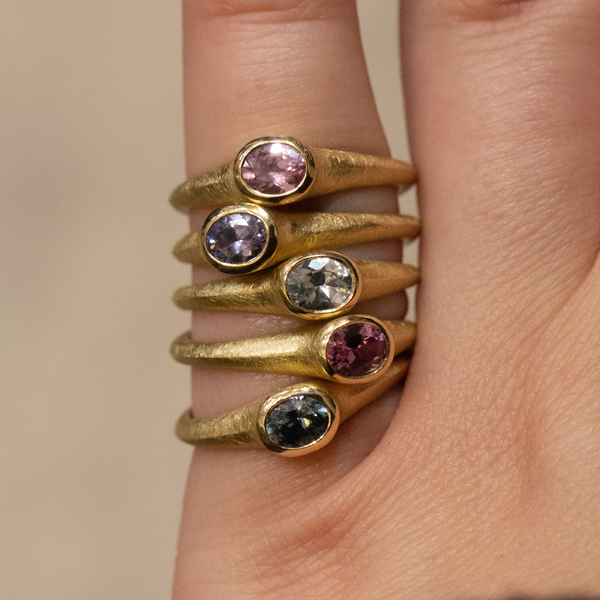 Coco Ring with Pink Sapphire - 14ct Gold