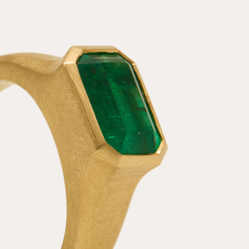 Nico Ring with Emerald Cut Zambian Emerald