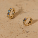 Disco Huggie Blue Small - 14ct Gold