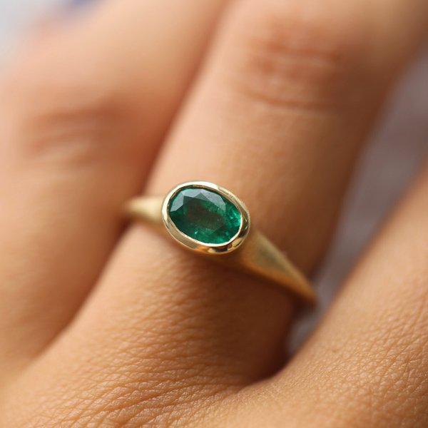 Coco with Oval Zambian Emerald - 14ct Gold