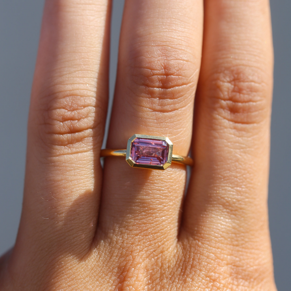 Dusk with 1.56ct Emerald Cut Pink Sapphire - 18ct Gold