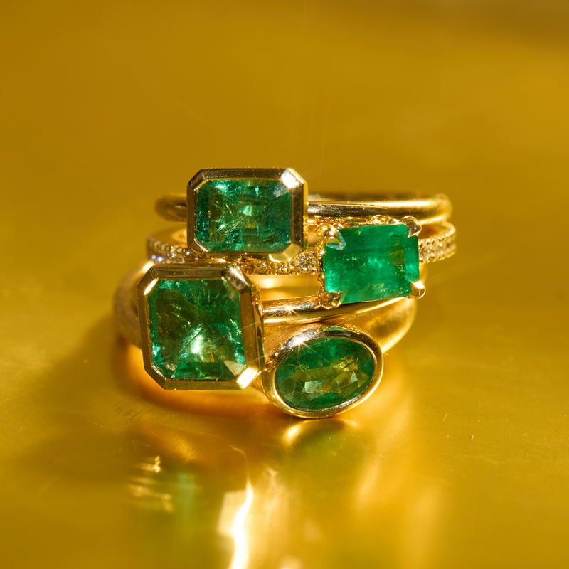 Esmeralda with Square Emerald Cut Emerald - 18ct Gold