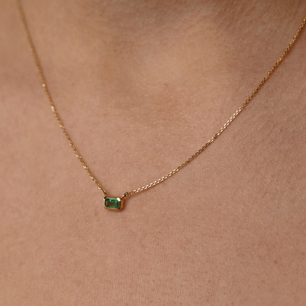 Sol Emerald Cut Emerald Necklace