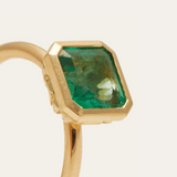 Esmeralda with Square Emerald Cut Emerald - 18ct Gold