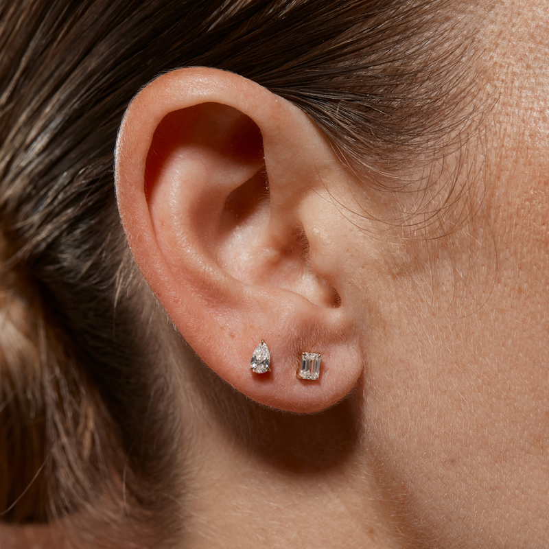 Big Pear Lab Diamond Stud