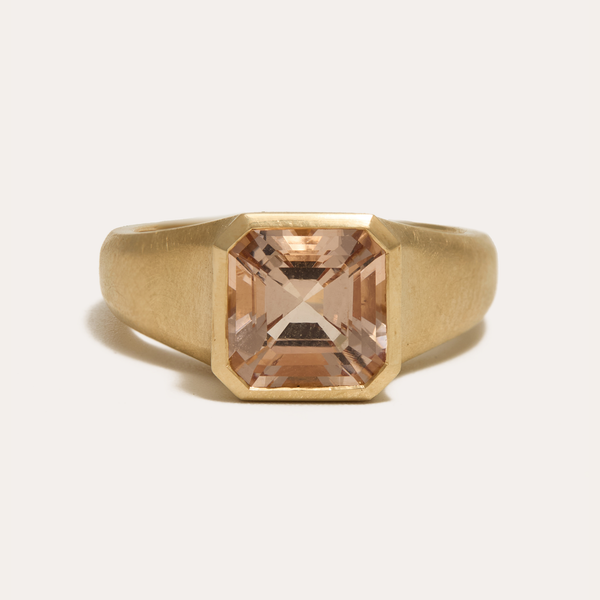 Nico Ring with Asscher Cut Morganite