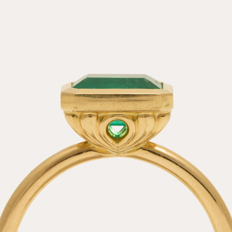 Esmeralda with 1.55ct Zambian Emerald - 18ct Gold