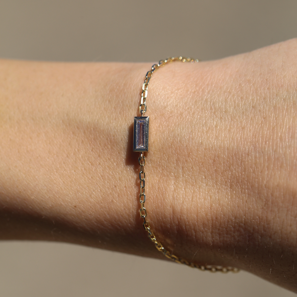 Cyra Bracelet with Baguette Diamond - 9ct Gold