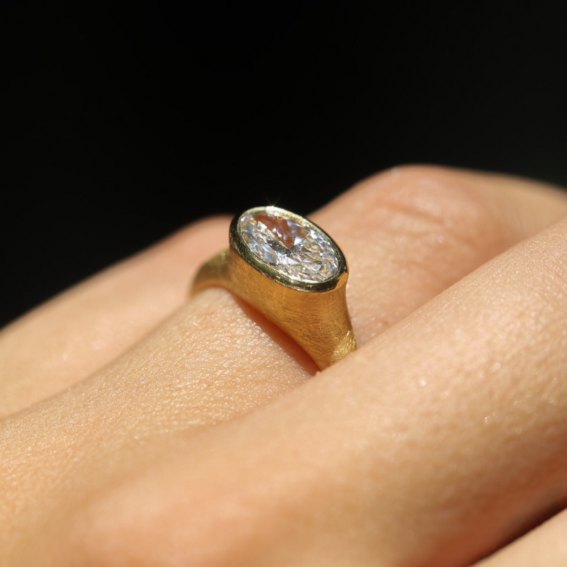 Nico Ring with Natural Moval Diamond - 18ct Gold