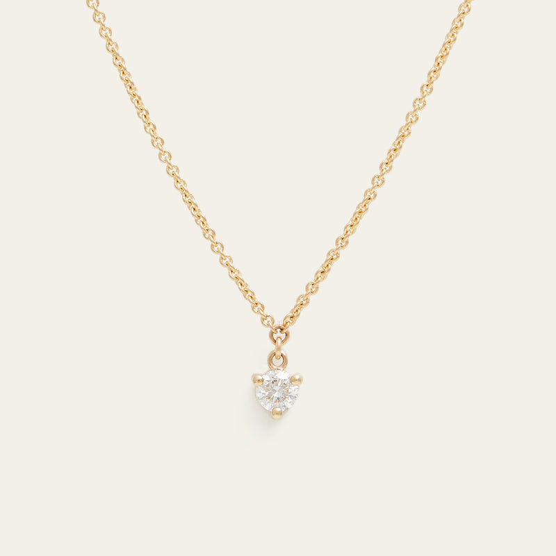 Baby girl 2025 diamond necklace