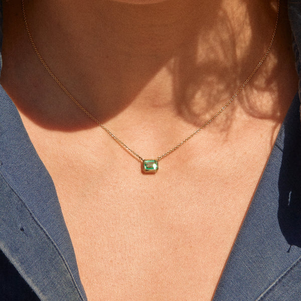 Hera Necklace with 0.75ct Colombian Emerald - 18ct Gold