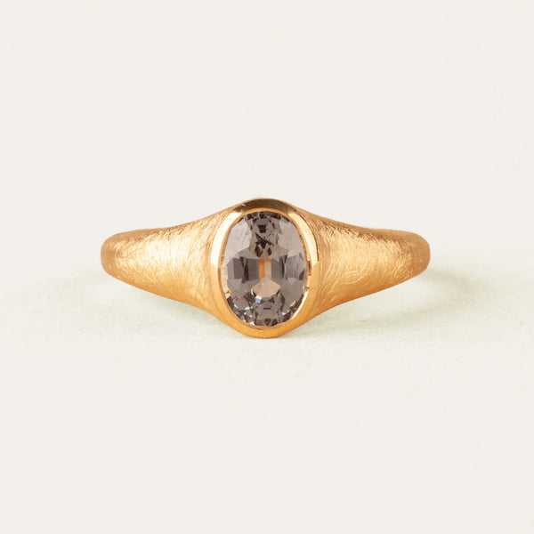 Mimi Ring with Grey Spinel - 18ct Gold