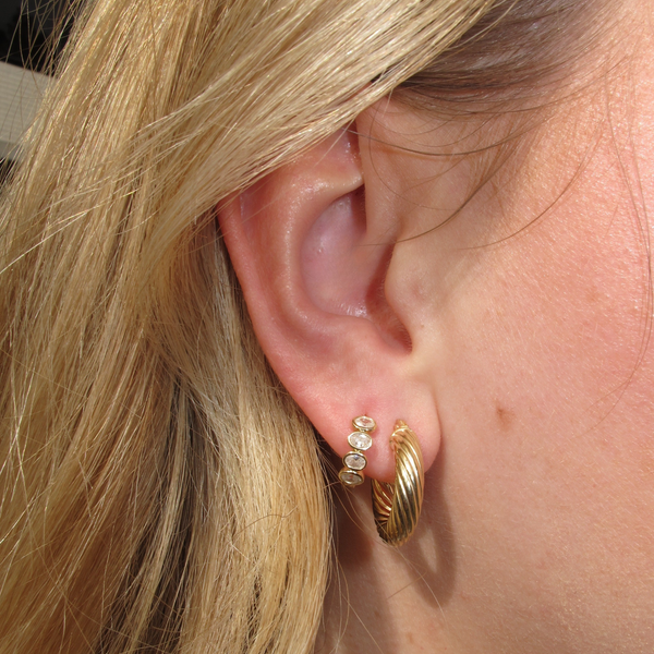 Super Twist Tube Hoops Extra Small - 9ct Gold