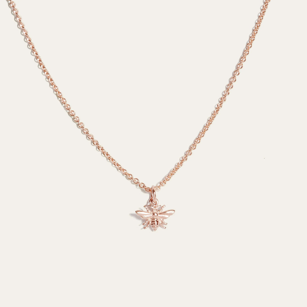 9ct gold online bee pendant