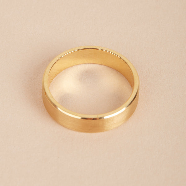 Elton Ring - 18ct Gold