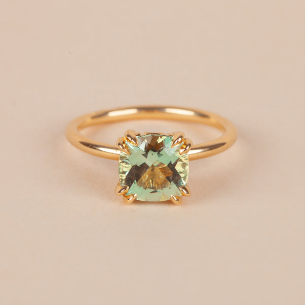 Betty Green Beryl Solitaire - 18ct Gold