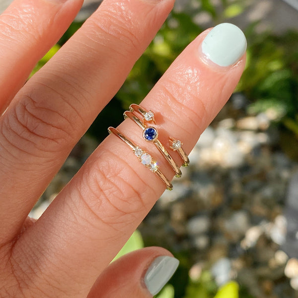 Neo Blue Sapphire Ring - 9ct Gold
