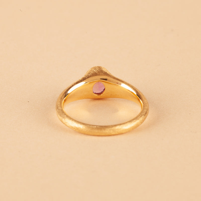 Mimi Ring with Pink Sapphire - 18ct Gold